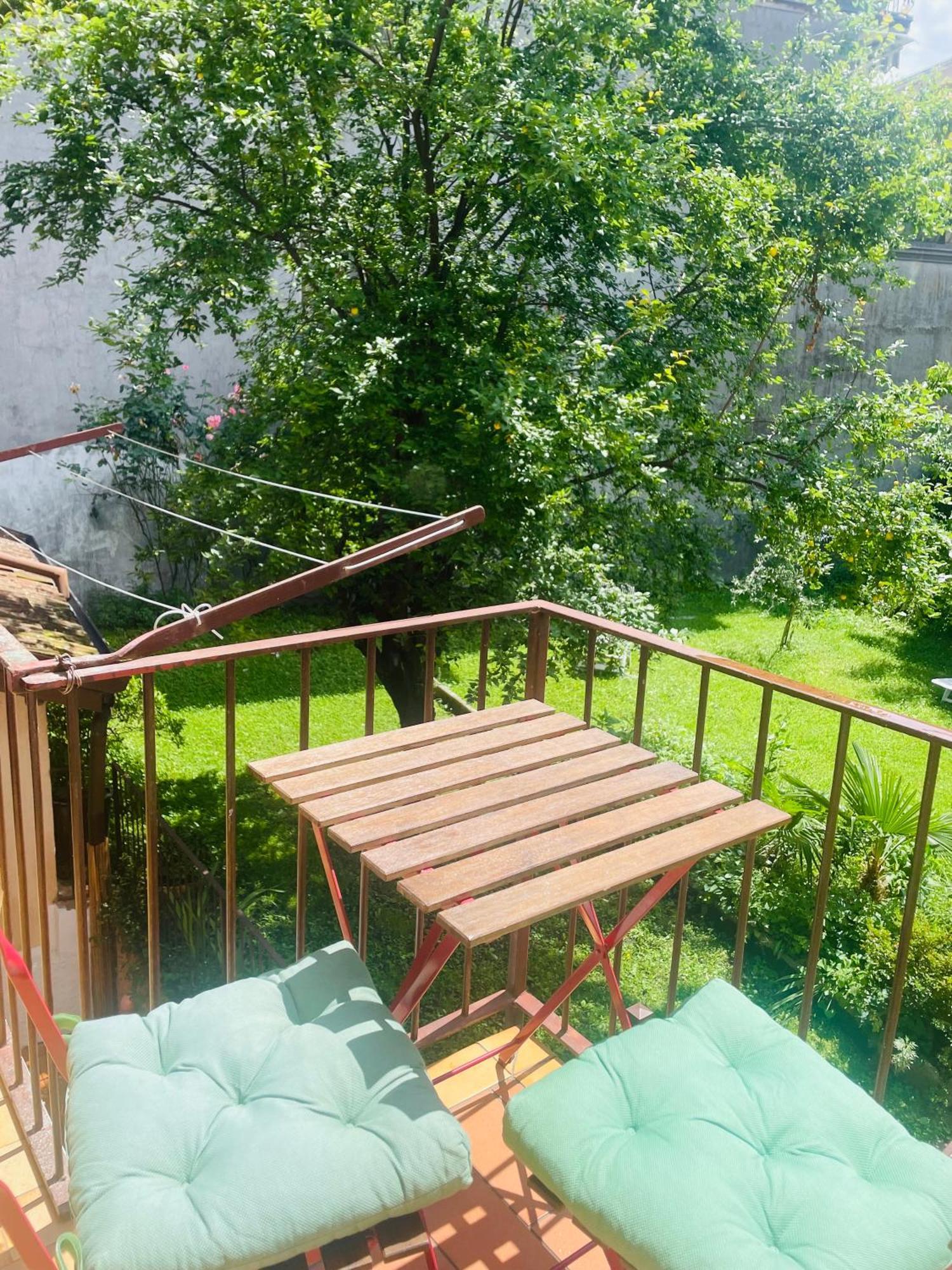 La Casa Di Totta Lägenhet Stresa Exteriör bild